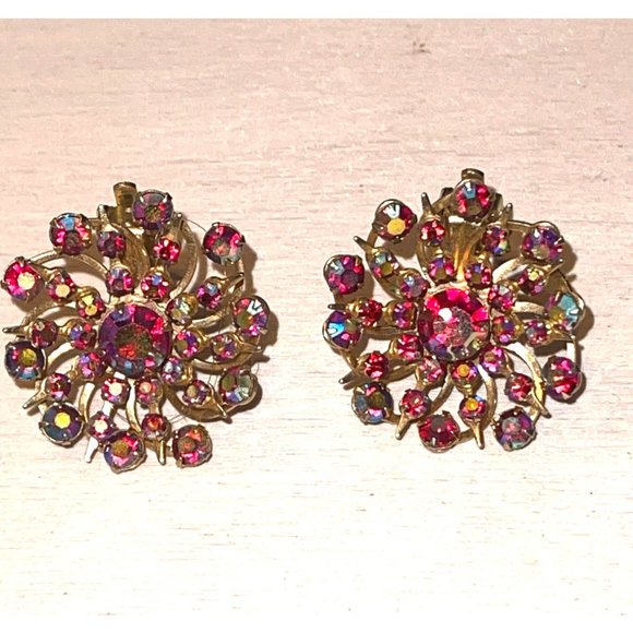 Vintage Gold-tone Sunburst Pattern Aurora Borealis Rhinestone Clip-on Earrings - Picture 2 of 10